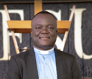 Rev. Ebenezer Larnor Tekpetey